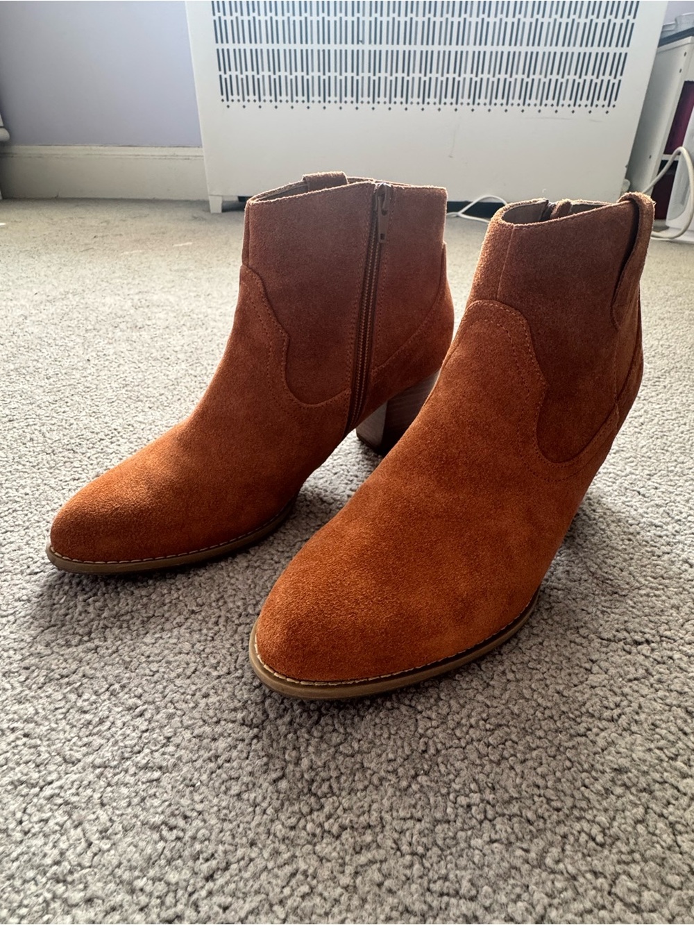 Vionic Rust Suede Windom Booties Size 9.5